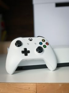 An Xbox One S and controller, original image by Louis-Philippe Poitras via Unsplash